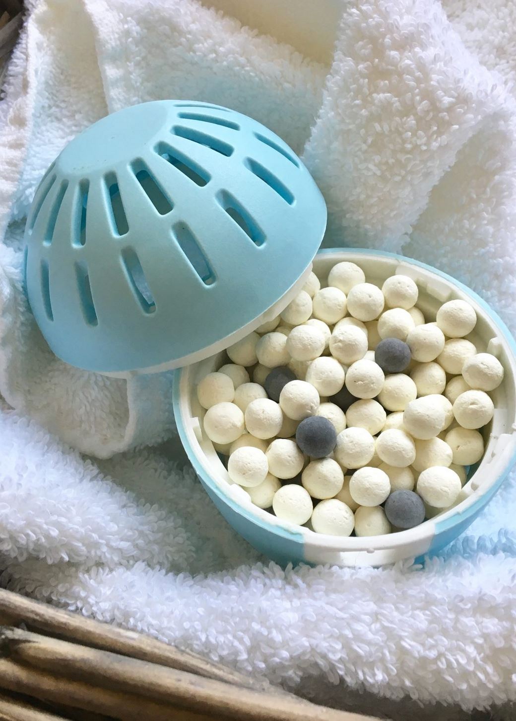 ECOEGG Laundry Egg Starter Kit - 50 washes
