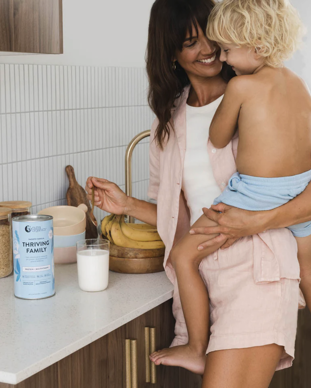 NUTRA NATURALS Thriving Family | Smooth Vanilla