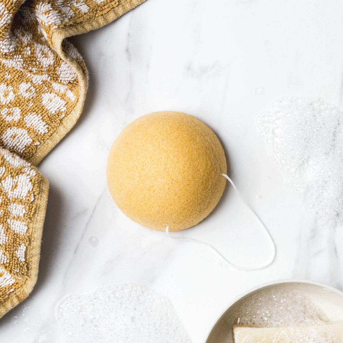 Ever Eco Konjac Facial Sponge - Brighten & Refine - Lavender Living